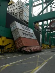 CARGA ABANDONADA E RESPONSABILIDADE CIVIL: VITÓRIA ESTRATÉGICA EM FAVOR DE TERMINAL PORTUÁRIO